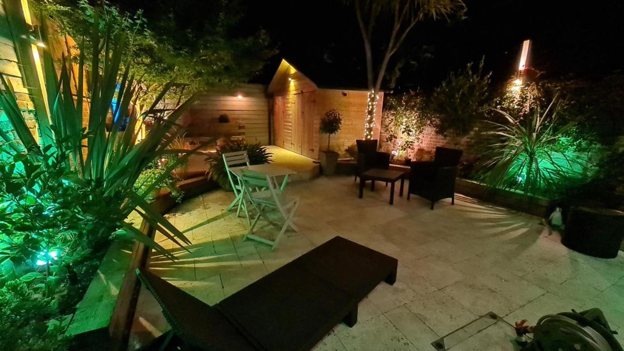 פורטסמות' Cottage Grove Homestay Rooms מראה חיצוני תמונה