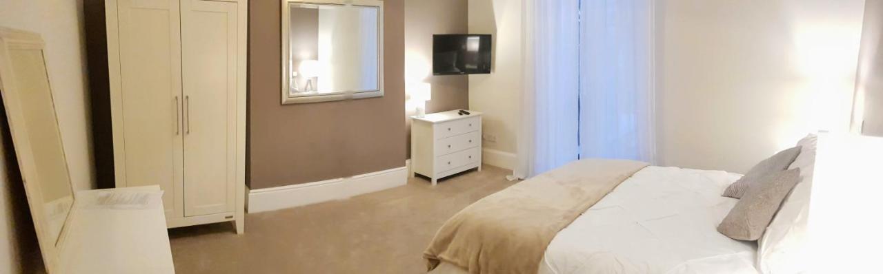 פורטסמות' Cottage Grove Homestay Rooms מראה חיצוני תמונה