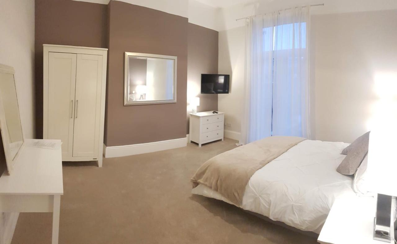 פורטסמות' Cottage Grove Homestay Rooms מראה חיצוני תמונה